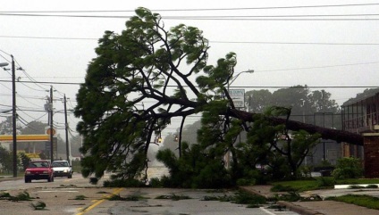 30 cele mai puternice uragane ale Americii (30 de fotografii)