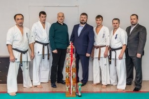 Onorând Campionii