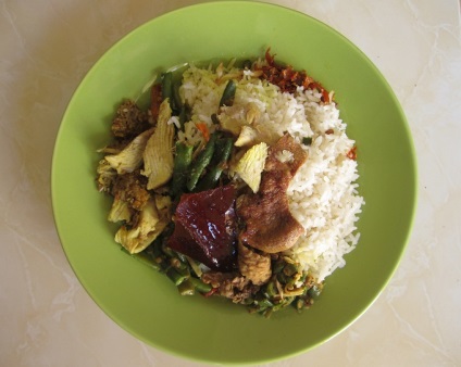 Ce să mănânci în Indonezia