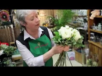 Floristica pentru începători cum să compuneți și să împachetați un buchet minunat cu propriile mâini (clasa de master)