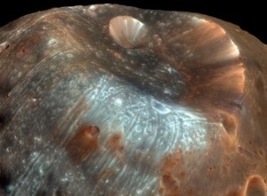 Phobos, astrofizică