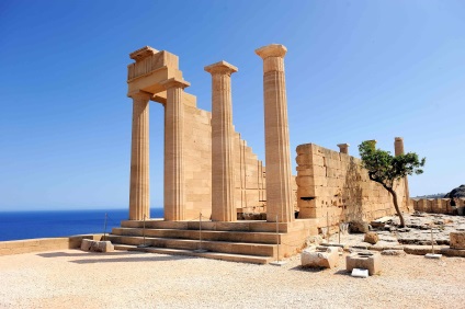 Structura statală a Spartei în perioada clasică, vizită în Grecia