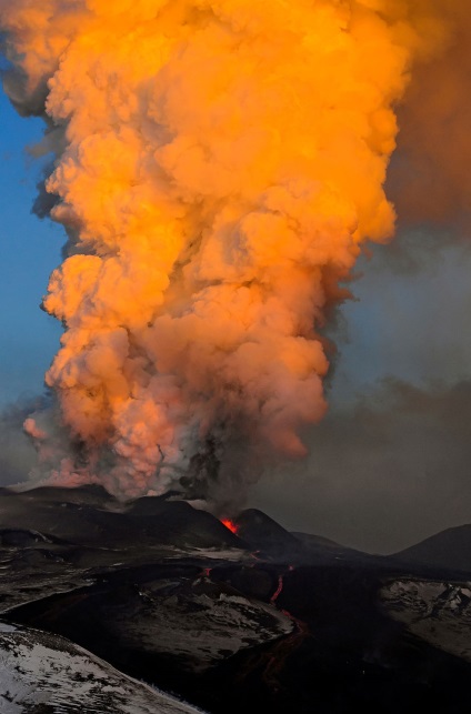 Vulcanul erupției plane dielectrice