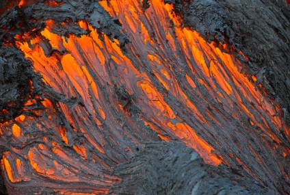 Vulcanul erupției plane dielectrice