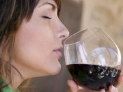 Cum să beți corect vinul - informații utile pentru mireasă și mireasă de la compania 