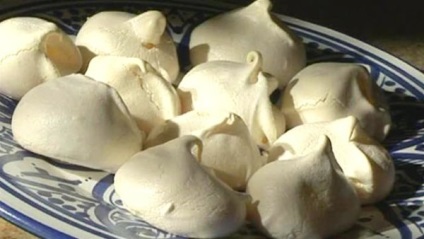 Cum să gătești meringue la domiciliu cu o garanție de 100%