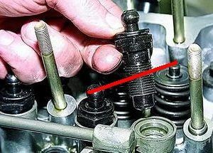 Cum să verificați și să înlocuiți compresorul hidraulic al motorului