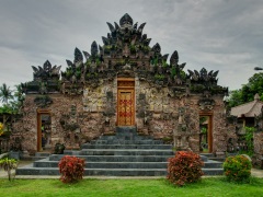 Hogyan töltsön nyaralni Balin egy kis miszticizmus, emax