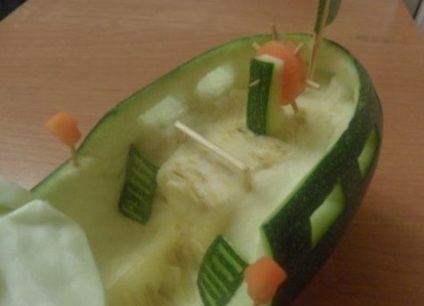 Cum să faci o mașină de artizanat dintr-o măduvă de legume - ithour