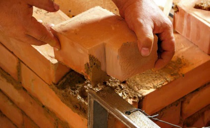 Cum să instalați un coș de cărămidă dintr-o cărămidă pentru o baie cu propriile mâini pas cu pas ghid și schemă