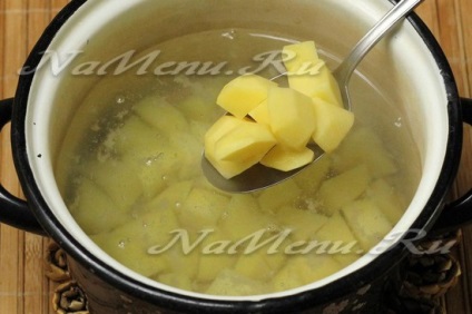 Supă de cartofi cu castravete