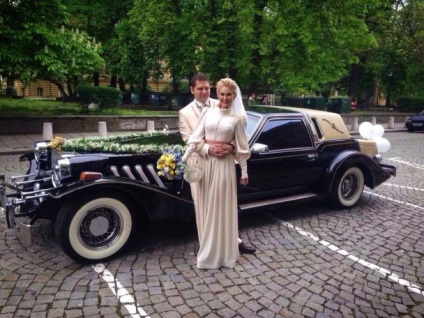 Katya Buzhinskaya sa căsătorit în Bulgaria (prima fotografie)