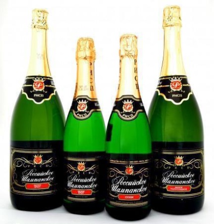 Cele mai bune fotografii și comentarii ale șampaniei din Rusia