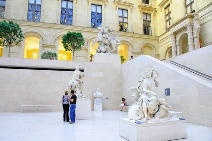 Louvre, 3. rész