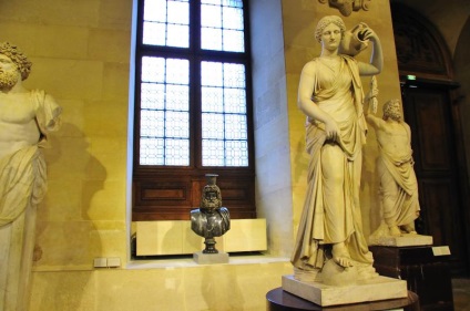 Louvre, 3. rész