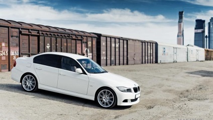 Principalele defecțiuni și dezavantaje ale seriei BMW 3 cu o revizuire de funcționare