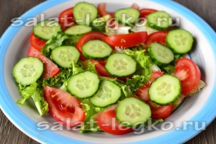 Salată de legume cu pui