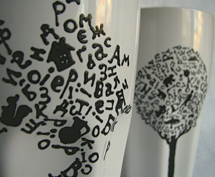 Pelmeshka pictat pe sticlă și china