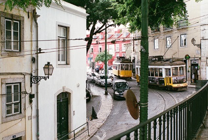 Portugalia cu tramvaiul spre ocean și spate, 24 de ore