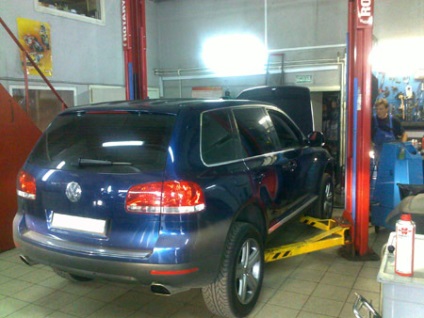 Reparatii de aer conditionat compresor Volkswagen Tuareg, cuplaje de inlocuire (reparatii) volkswagen touareg r5 tdi