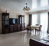 Repararea într-un apartament cu trei camere din Orenburg, reparare