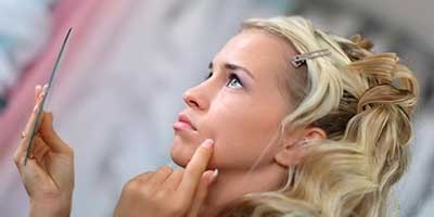 Cea mai eficientă curățare facială de la acnee