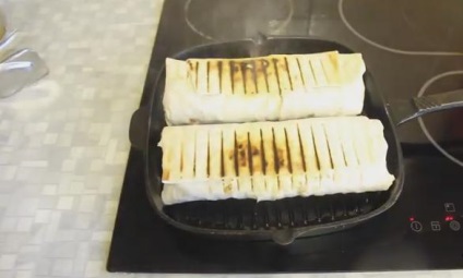 Shaurma csirkével, klasszikus egyszerű recept (csirke) Shaurma csirkével, klasszikus egyszerű recepttel