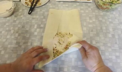 Shaurma csirkével, klasszikus egyszerű recept (egyszerű) Shaurma csirkével, klasszikus egyszerű recepttel