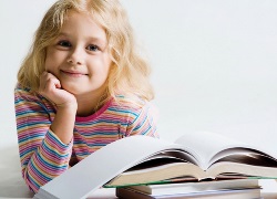 De la ce vârstă puteți începe să învățați limba engleză pentru copilul dvs.?
