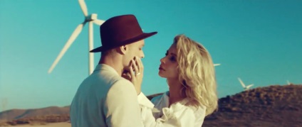 Svetlana loboda a eliminat videoclipul dvs. muzical în deșertul iconic din Andaluzia