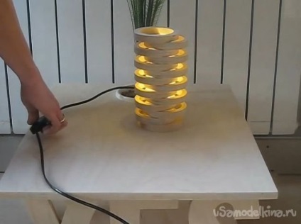 LED lampă din inele de lemn