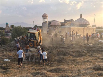 Üzbegisztán temetése Iszlám Karimov kerül sor Samarkandban szeptember 3-án, a politika, a gazdaság,