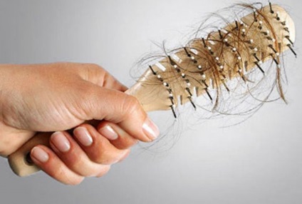 Căderea părului după chimioterapie, ce trebuie să faceți