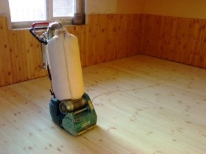Leveling podea sub podea laminat pentru a nivel de podea din lemn cu propriile mâini (instrucțiuni video)