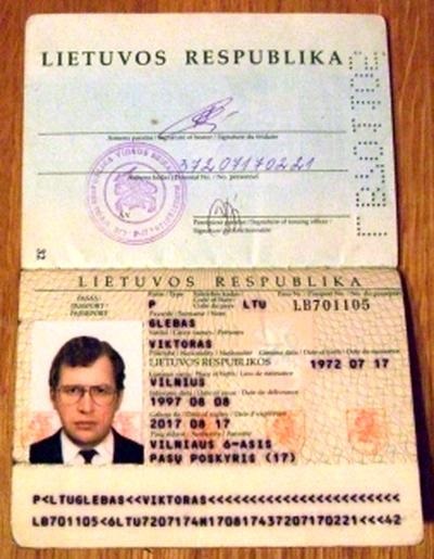 Hackerii au fuzionat informații despre falsificarea pașapoartelor false ale lui Sergey Mavrodi