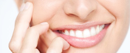 Heilit az ajkán, hogyan kell meggyógyulni, tüneteket okozni