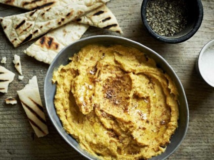 Hummus - mi ez és mit eszik?