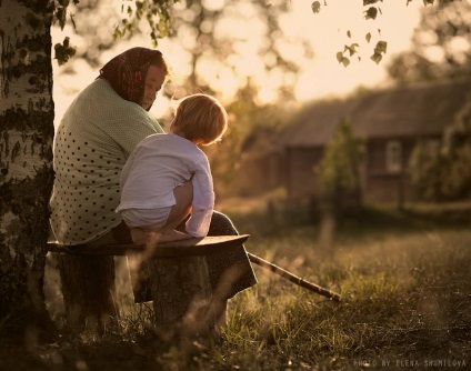 Plăci pentru protecția copiilor părinților și a zeilor nativi