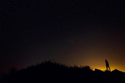 Starfall sau Perseid meteor shower, știri de fotografie