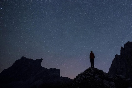 Starfall sau Perseid meteor shower, știri de fotografie