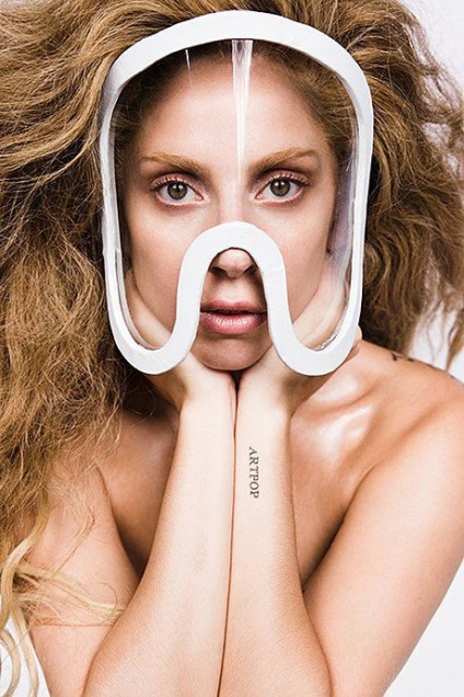 10 tineri designeri observați de doamna Gaga
