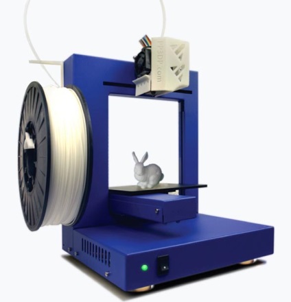 Fabrică de imprimante 3D pe masă
