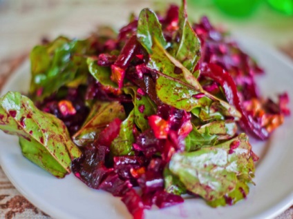 Hogyan töltsön ki egy salátát szépséggel, egészséggel - egészséges ételekkel