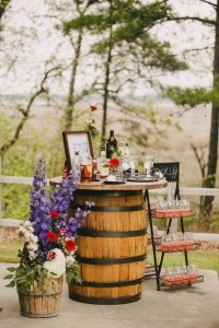 Butoaie de lemn în decorarea nunții