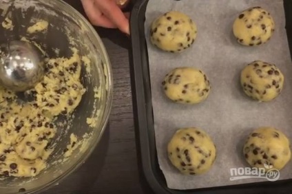 Cookie-uri de casă cu chips-uri de ciocolată - rețetă pas cu pas cu fotografie