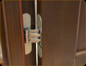 Tipuri de balamale de ușă și caracteristici alese, ghid de ușă