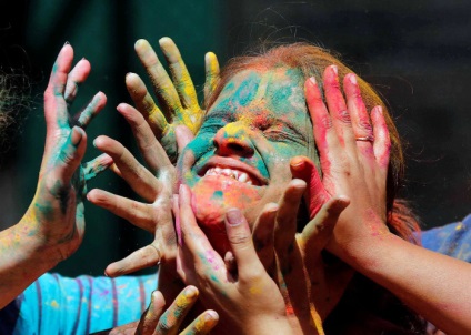 Indiai karnevál 20 atmoszférikus fotók az ünnepi holi