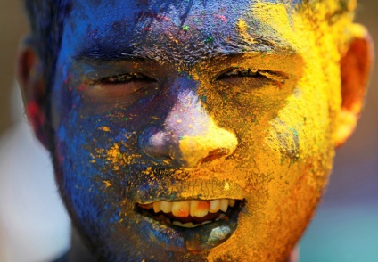 Carnavalul indian 20 de fotografii atmosferice ale holiilor de vacanță