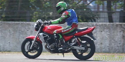 Informații despre motocicletă kawasaki balius 250 (zr-2, zr 250, balius)