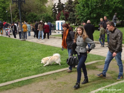 Cum să te îmbraci în Bulgaria, gătit Davydova, Bulgaria